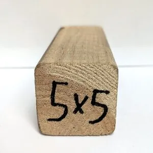 עץ אורן מוקצע 50*50 אורך 4.5