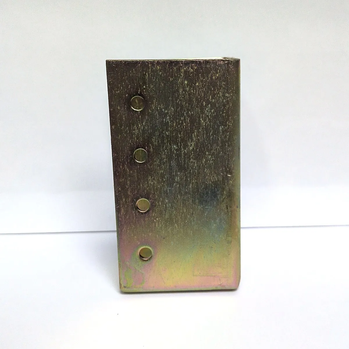 תושבת קיר 10*45 B022